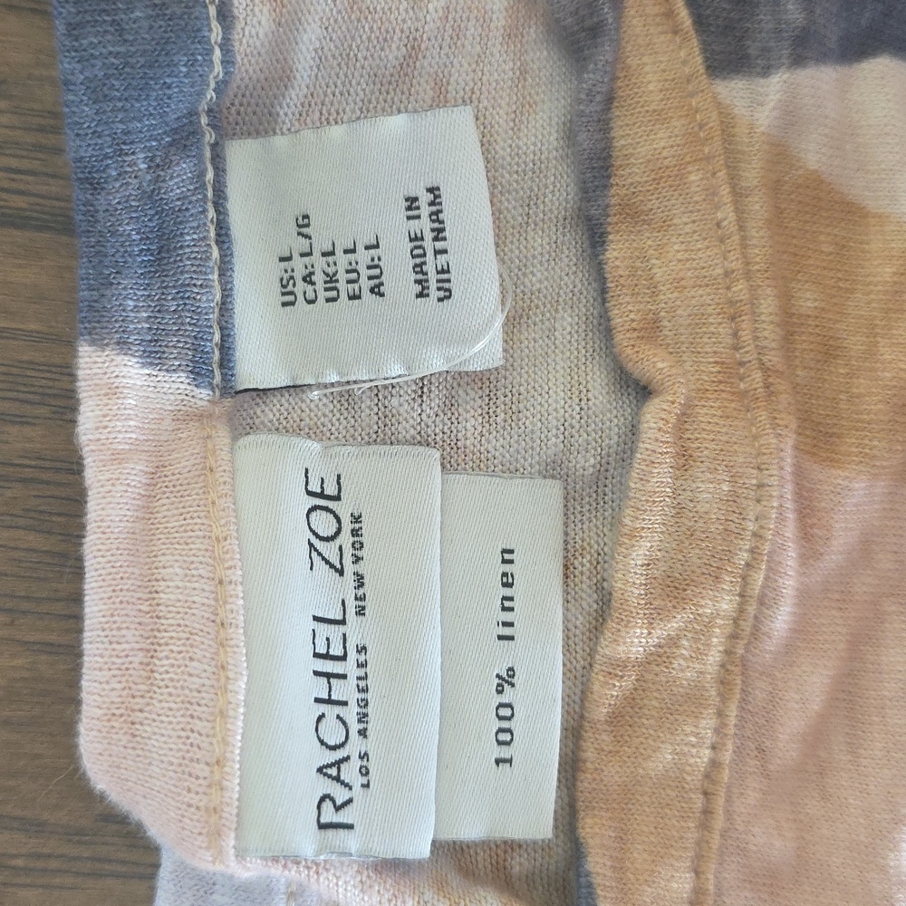 Linen Top - Picture 2 of 2